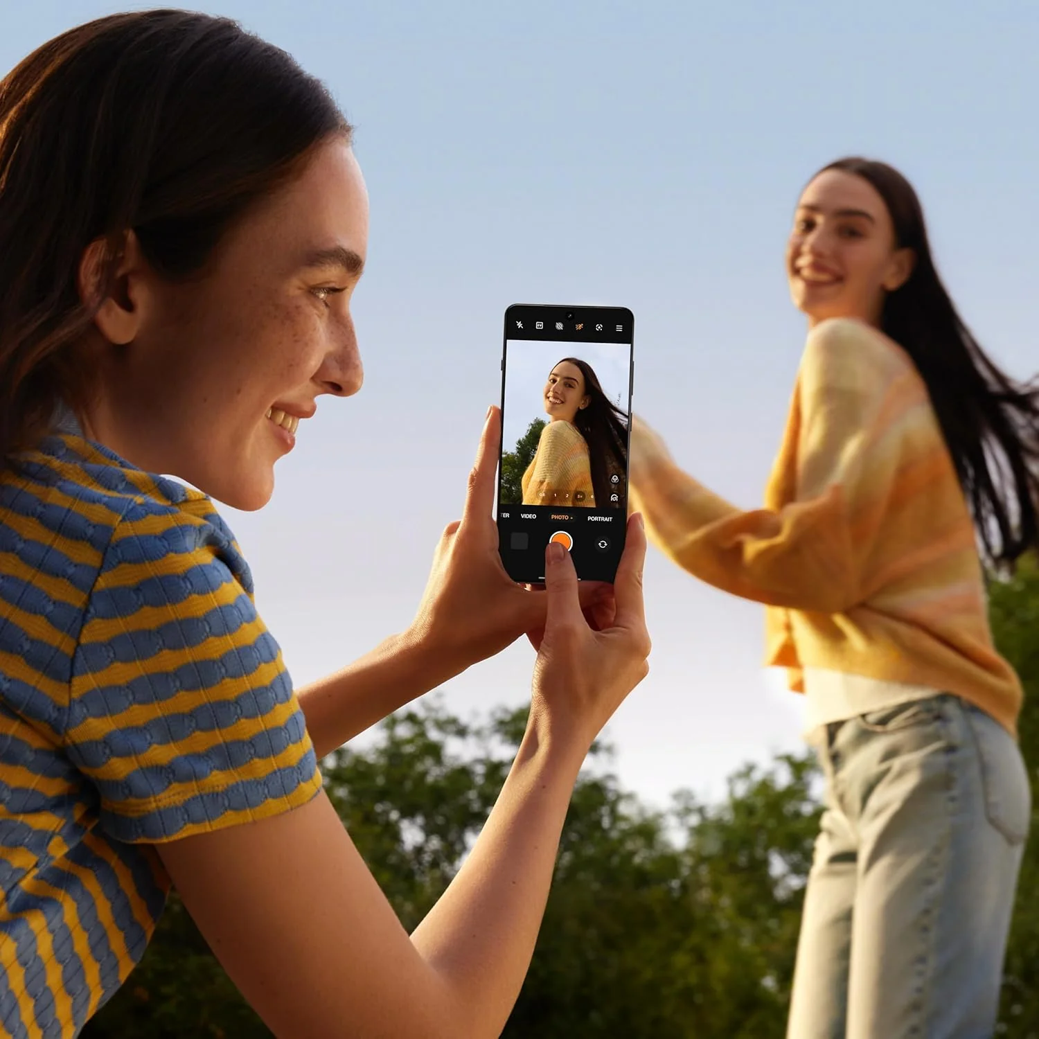 13R, 12GB RAM + 256GB Storage, Dual-Sim, Unlocked Android Smartphone, Powered by Snapdragon 8 Gen 3, 55W SUPERVOOC Fast Charging, 2025, Nebula Noir - Image 11