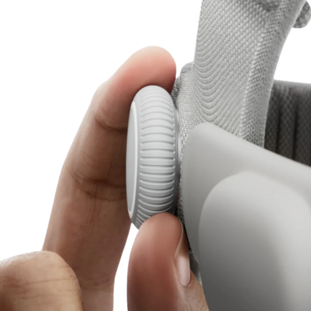 Apple Vision Pro M5 - Image 6