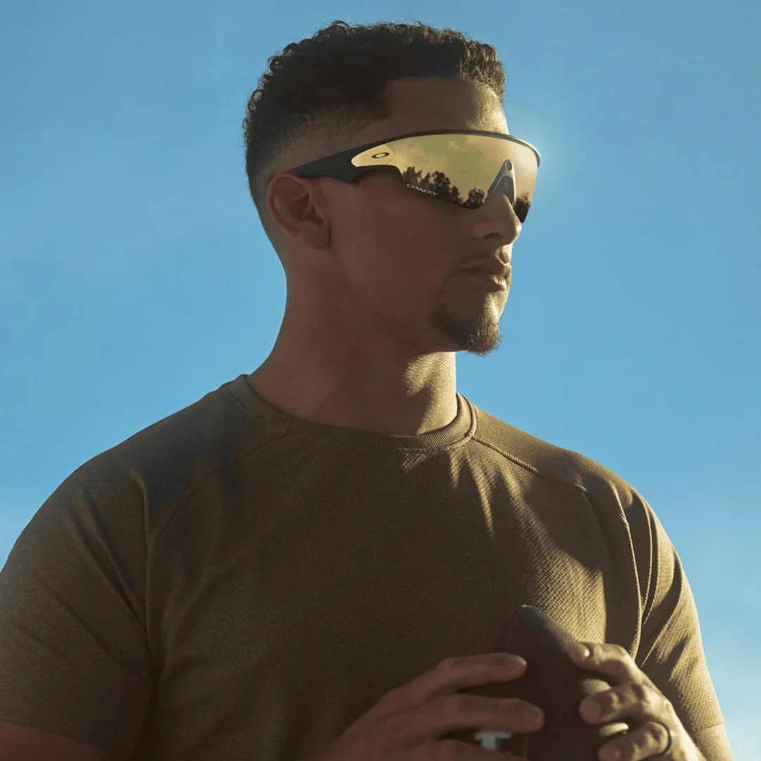 Oakley Meta Vanguard | Lentes de Sol Inteligentes con Camara, Audio y Bluetooth - Image 23